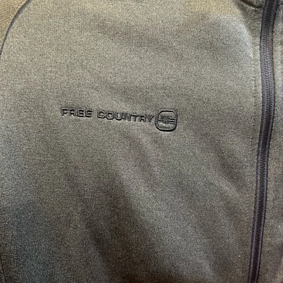 Men’s Free Country fleece zip up hoodie. Large - Picture 3 of 6